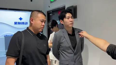 《关于员工都比老板有钱这件事》  分#😁😁😁 