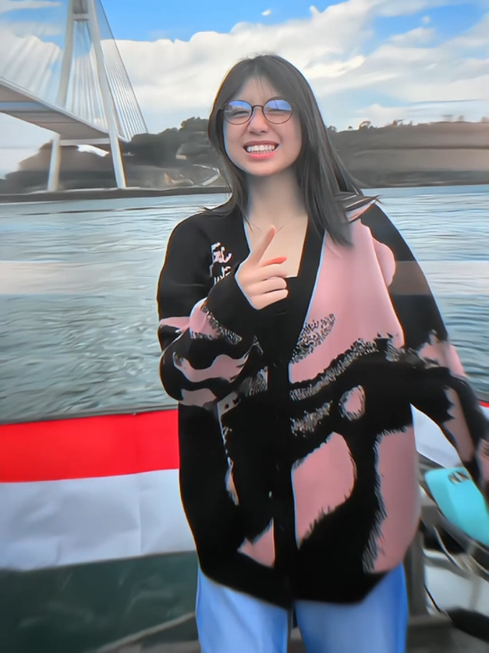 spam yang banyak lagi ce. #michiejkt48 #michiealexandra #jkt48 #jkt48newera #foryou #foryoupage #fypシ゚ 