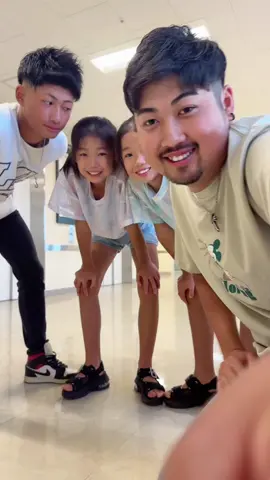 #兄妹 #子供のいる暮らし #双子 #一卵性双生児 #塗装職人 #職人系ティックトッカー #アルコホリック 