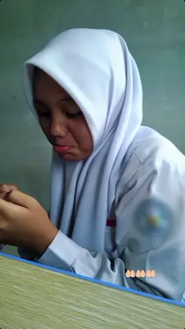 aduh gelap😭😎 #CapCut #fypage #trend #4upage #promomakanmerdeka 