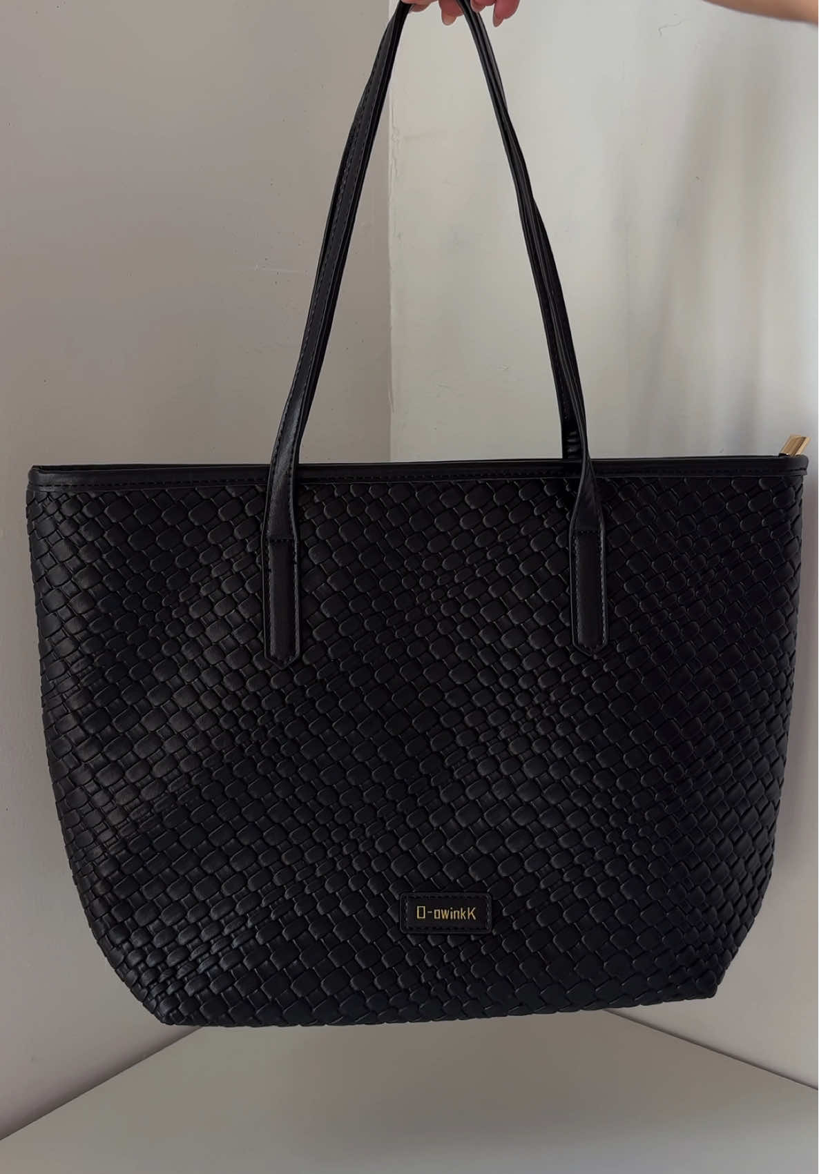 another day, another college/uni bag reco 🖤  #bag #shoulderbag #unibag #collegebag #schoolbag #totebag 