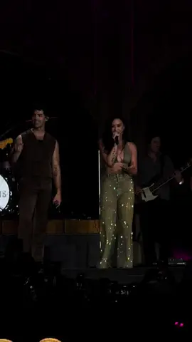 Literally healing our inner Disney Channel kid🥹 @Demi Lovato joined our cover stars the @Jonas Brothers on stage in New Jersey, for a throw back performance of Camp Rock’s “Gotta Find You,” “This Is Me,” and “Wouldn’t Change a Thing.” 📹 @gadoming #jonasbrothers #demilovato #camprock #joejonas #thisisme #disneychannelthrowbacks #jonasbrothersconcert 
