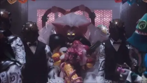 Posindra definitely pulled him#powerrangers #powerrangersdinocharge #villains #meme #fyp