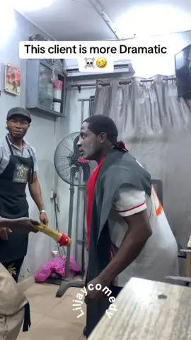 I’ve seen the most dramatic client ever🤣🤣🤣🤣🤣 W: @𝘺𝘶𝘴𝘶𝘧𝘧 𝘥𝘢-𝘣𝘢𝘳𝘣𝘦𝘳 @Mr Dangerous  #creatorsearchinsights #fyppppppppppppppppppppppp #prank #fypシ゚ #fypageシ #viral #fyp #fyp 