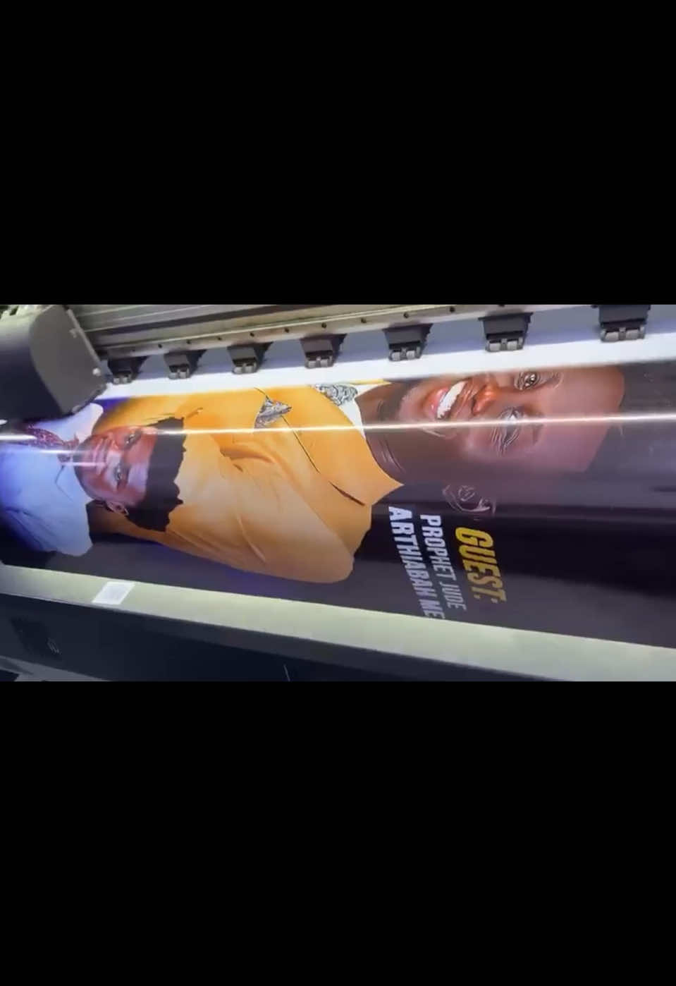 Your Printing Materials, Your Doorstep, No Delays 🚚 Ajavon Effects delivers the quality you need, right on time. Sharp #largeformatprinting #Ajavoneffects #fyp 