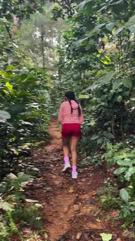 #trackingbukitdaolong #enjoylife #fypシ゚ #ootdtracktop 