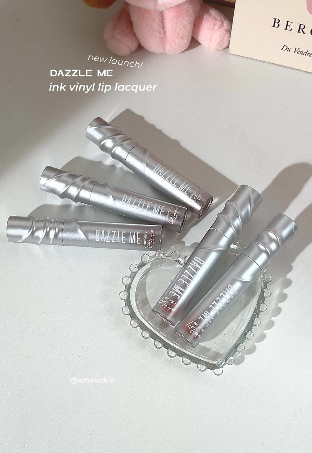 this shade range? 10/10🩶 like… every color slaps. and the texture? surprisingly light for a vinyl, almost feels like nothing😮‍💨 you know where to find her 🛒@DAZZLE ME INDONESIA #inkvinyldazzleme #liquidlipstick #lipvinyl #BeautyTok #followmedazzleme 