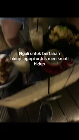 Ngopi mase☕️☕️☕️ #jowostory #fyppppppppppppppppppppppp #beranda #historiareal #ngopibosss☕☕☕ 