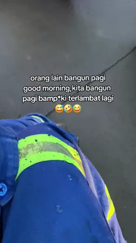 izin terlambat pak bos.#iwip #wedabaynikel🇲🇨🎌 #maluku  #kulitambang #helmkuning #fyppppppppppppppppppppppp 