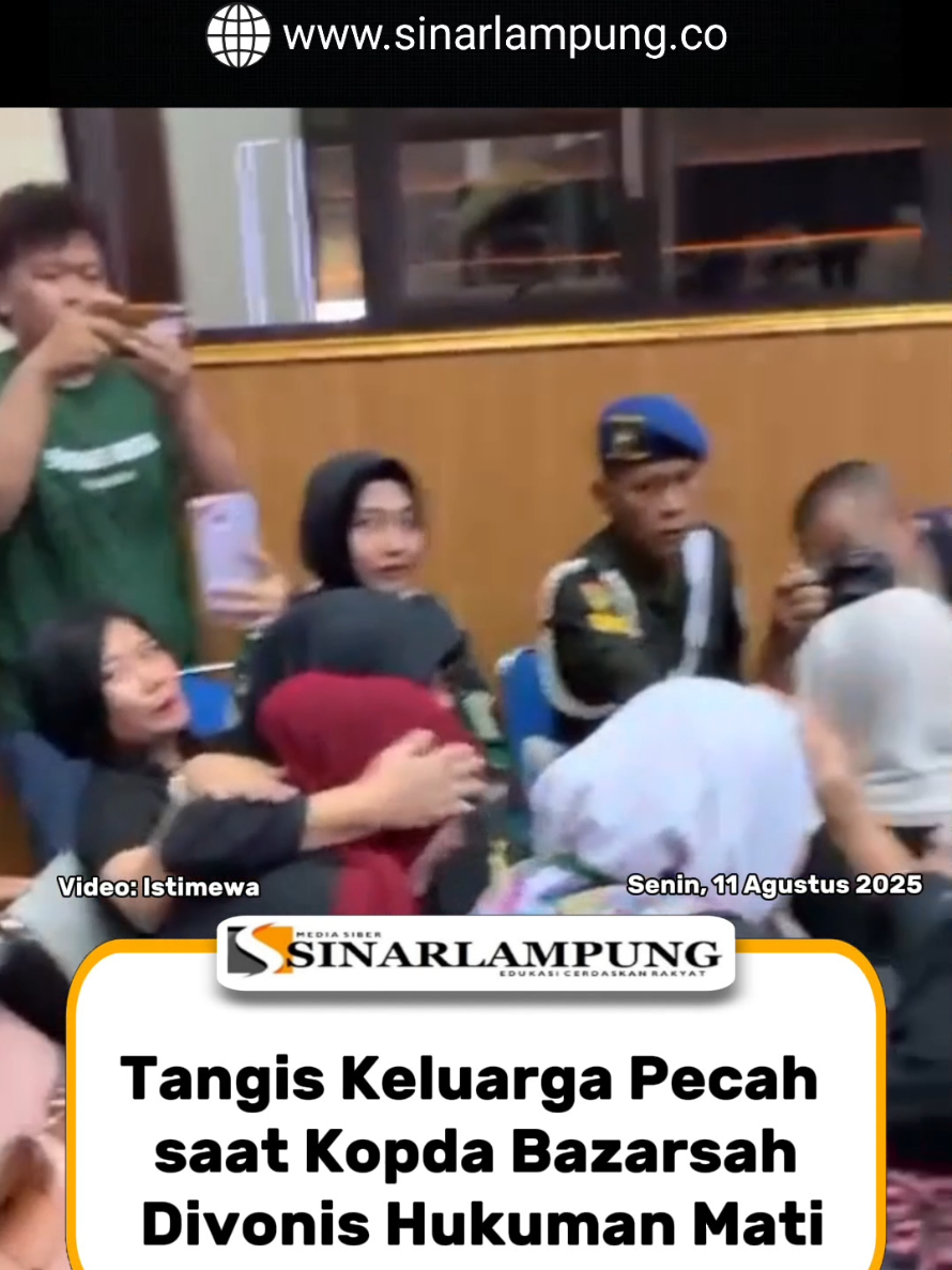 Palembang, sinarlampung.co - Pengadilan Militer I-04 Palembang menjatuhkan hukuman mati kepada Kopral Dua (Kopda) Bazarsah. Prajurit TNI itu terbukti men3mb4k tiga anggota polisi di arena sabung ayam di Kabupaten Way Kanan, Lampung. Majelis hakim menyatakan terdakwa sah dan meyakinkan bersalah. Ia melanggar Pasal 338 KUHP tentang pembunuhan, UU Darurat Nomor 12 Tahun 1951 tentang kepemilikan senjata api ilegal, dan Pasal 303 KUHP tentang perjudian. 