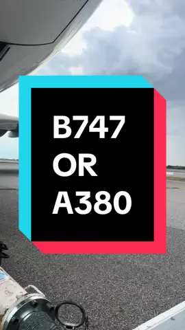 B747 OR A380 #airbus #boing 