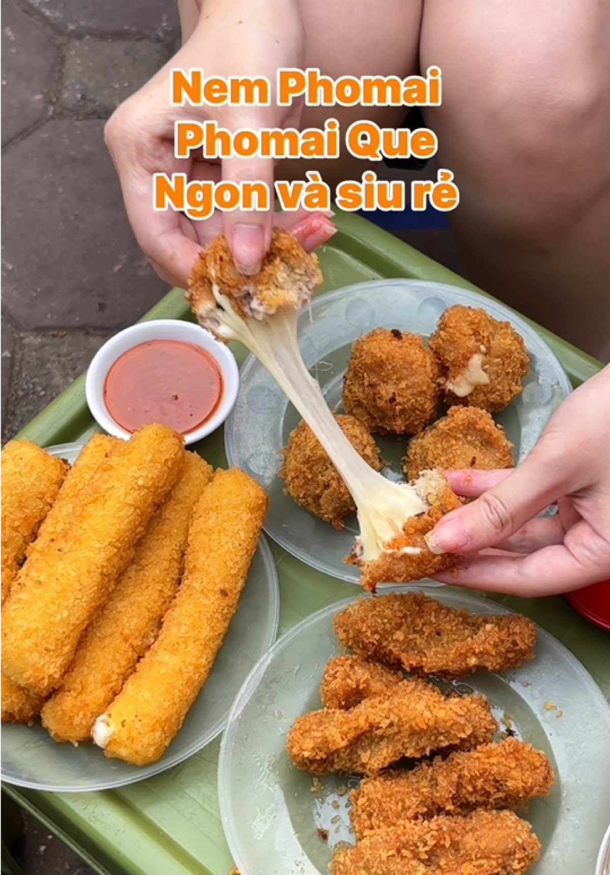 Ngon rẻ giật mình lun ýyyy, nem chua rán Quỳnh Mai đỉnh chóp ạ #LearnOnTikTok #ngocsfood #vtmgr #ancungtiktok #reviewanngon #fyp 