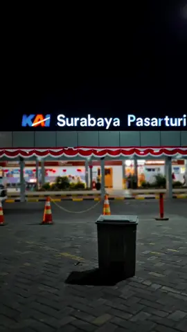 Aku percoyo endinge mesti indah.... #fypシ゚viral #fypシ゚ #fyppppppppppppppppppppppp #fyp #fypage #story #stasiunpasarturi 