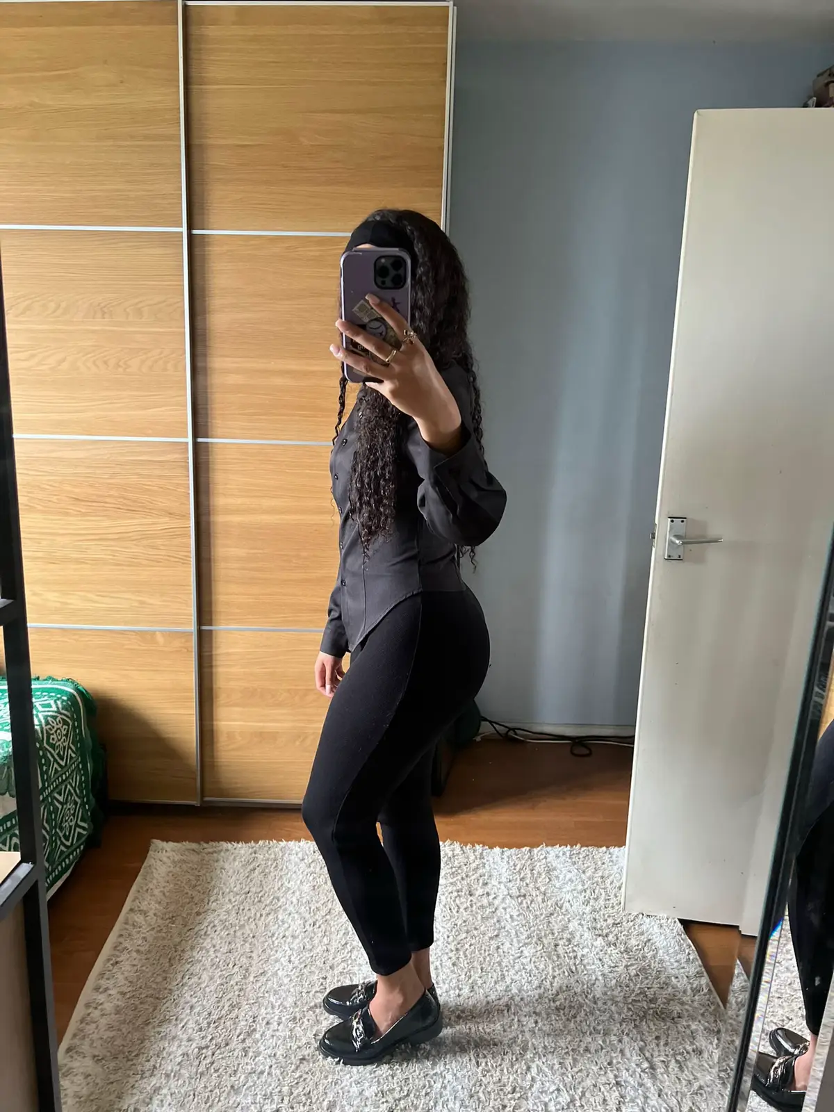 For the girls who like their office looks soft but still in charge #officeootd  #womenatwork #girlyaesthetic  #outfitinspo #girltok #cleanfit 