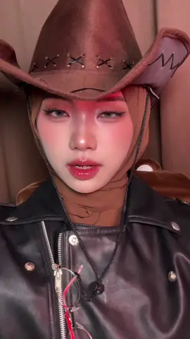 telat ikut trend gapapa kan ya? #cowboymakeup 