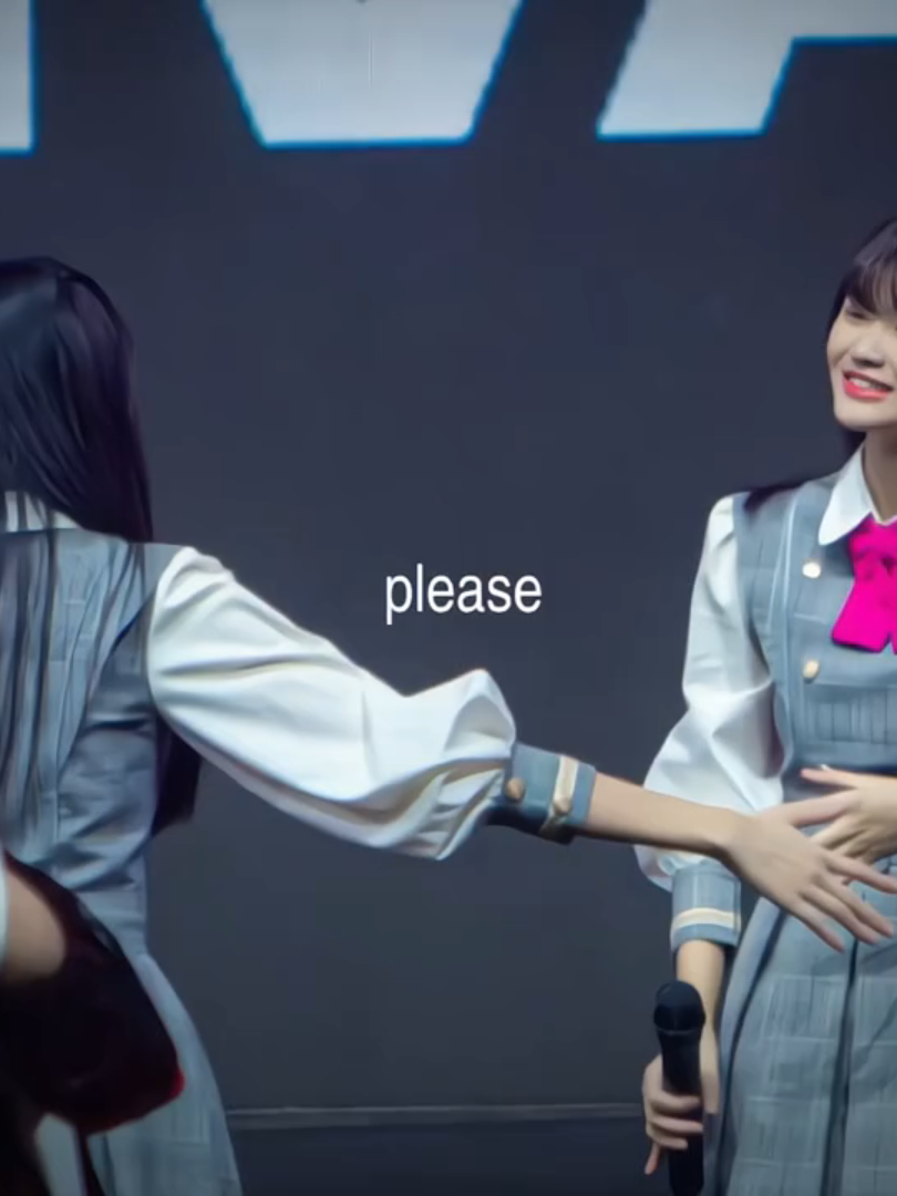 #erinejkt48 #catherinavallencia #xyzbca #foryoupage #ellsyanyaerine #olinejkt48 #fyp