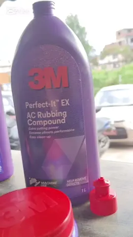 3M Perfect-It 1-Step Finishing Compound.  This product is designed to remove minor scratches and enhance the gloss of painted surfaces, especially for automotive applications.   #3M #RUBBINGCOMPOUND #quality #yamahafzs  #SmoothFinish #removescratches #bikedetailing 