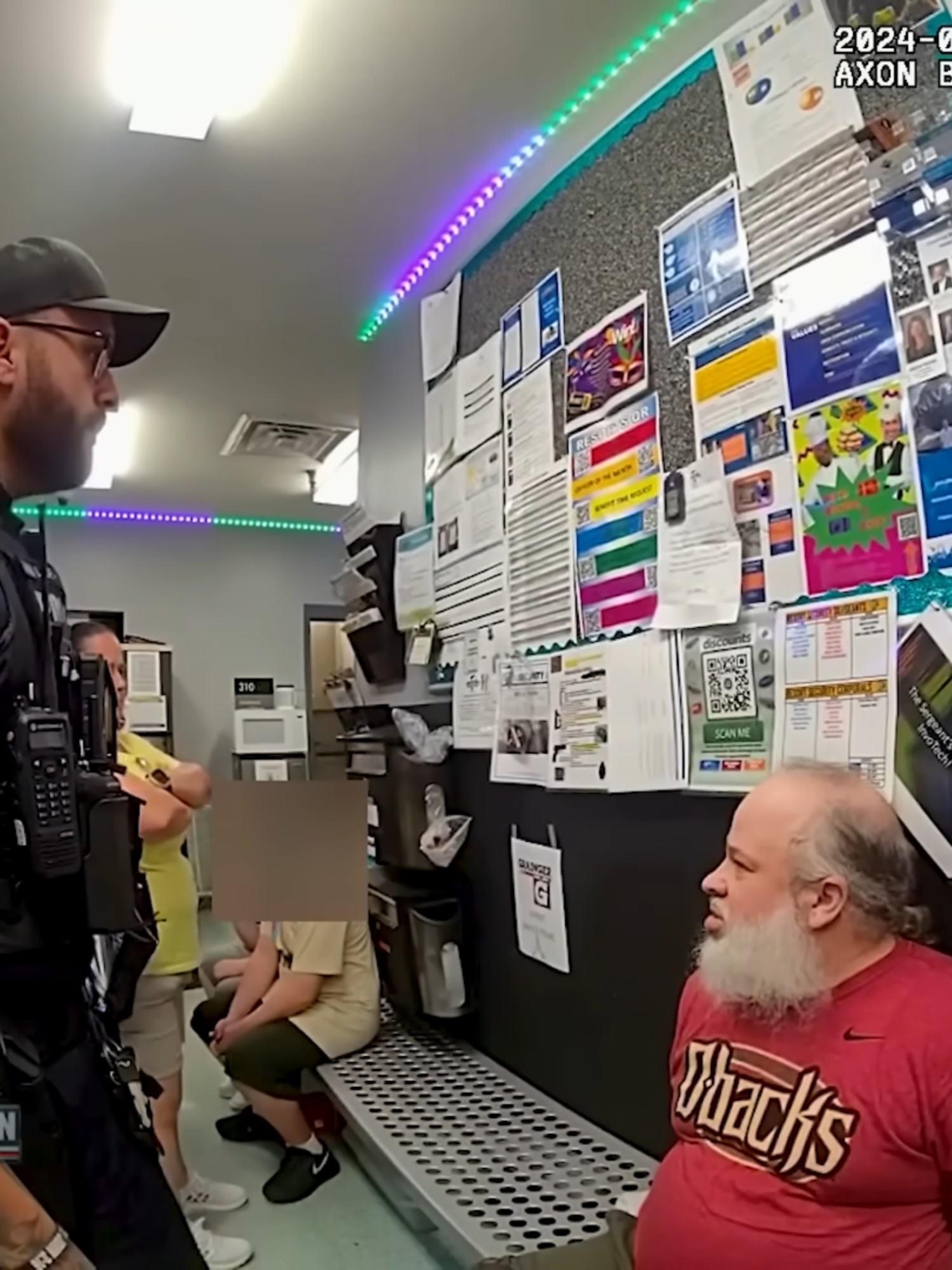 Police Bust Dad Teaching Kids to Shoplift at Universal Orlando #bodycam #viralvideo #police