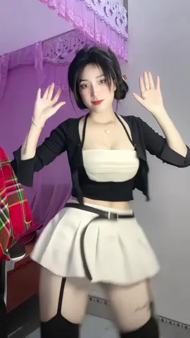 Đã chạm vào đâu ..🤷🏻‍♀️💃🏻#fyp #xuhuong #lovetiktok #Love #nhảy 