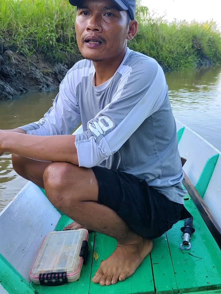 Membalas @jai.network mereka cuma jadi bintang film #sijalang #mancing #fyp 