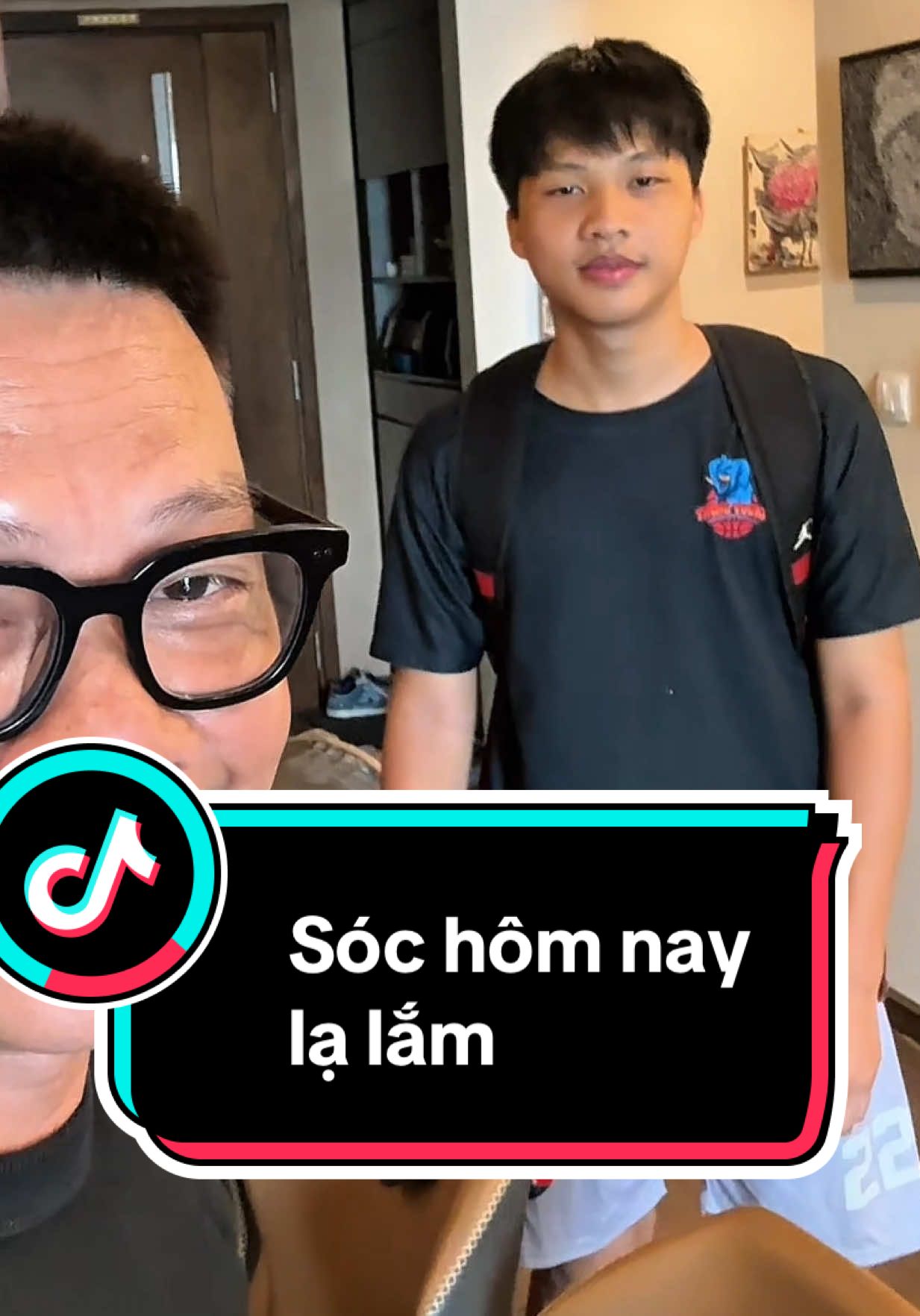 Sóc đây ạ, nhưng hôm nay lạ lắm #mcquangminhfamily #giadinh #chuyennhaquangminh #bovacon #comeminhvietnam #viral #basketball 