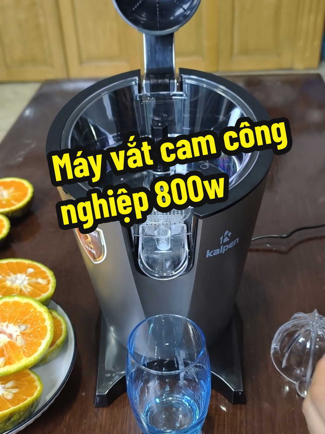 Vắt được nhiều nước tha hồ uống ngon, dùng thì rất dễ  #nhungrv #mayvatcam #mayvatcamtudong #mayvatcamcongnghiep #mayvatcamkalpen 
