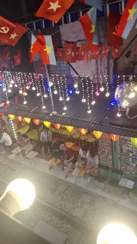 Cafe đường tàu hà nội 😁😁