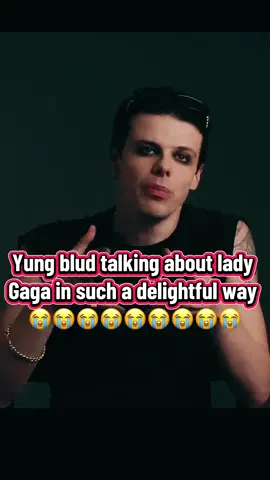 #yungblud #fypシ゚ #fypviraltiktok🖤シ゚☆♡ #creatorsearchinsight #trendingvideo #famousvideo #viraltiktok 
