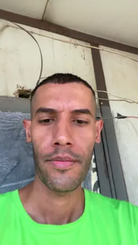 الصديق وقت الضيق 🤣