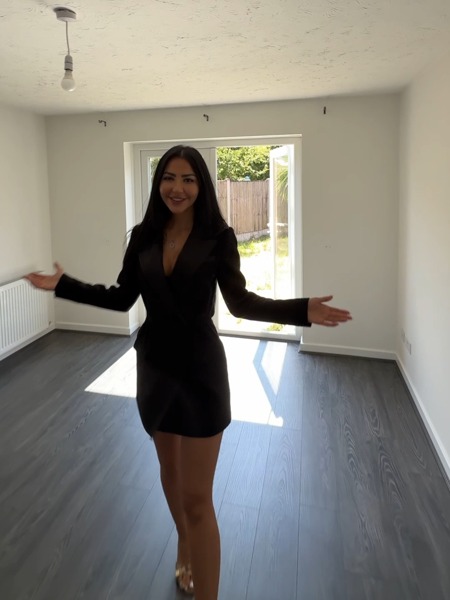 This 2 bedroom recently refurbished property is available to rent, contact us today to find out more. #propertytour #torent #investmentproperty #refurbished #fyp