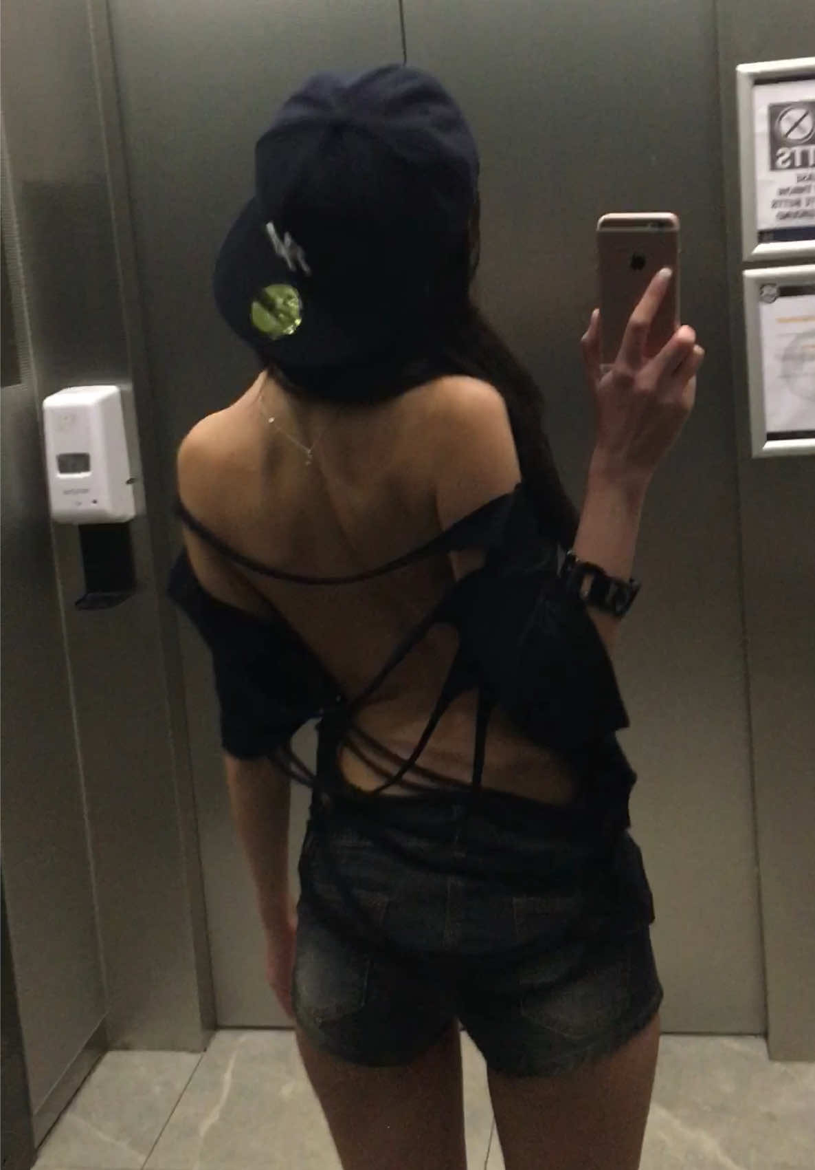 insta: deanapourian