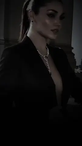 #fbyツ 