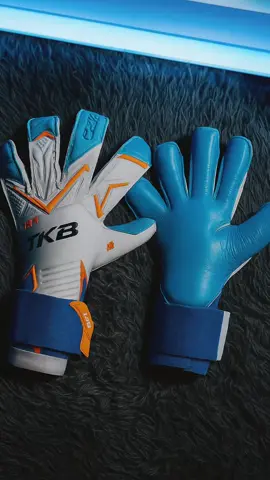 Sarung Tangan Kiper TKB FORSTE#trending #fypage 