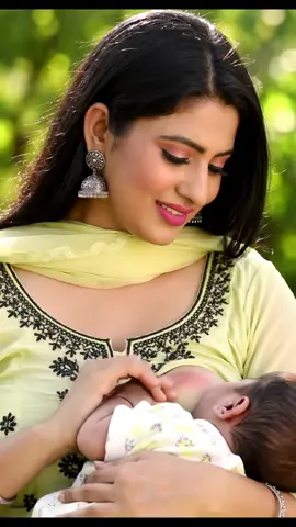 Pakistan beautiful girl😍 #breastfeeding #foryou#fyp  #Trending #InstaVsTikTok 