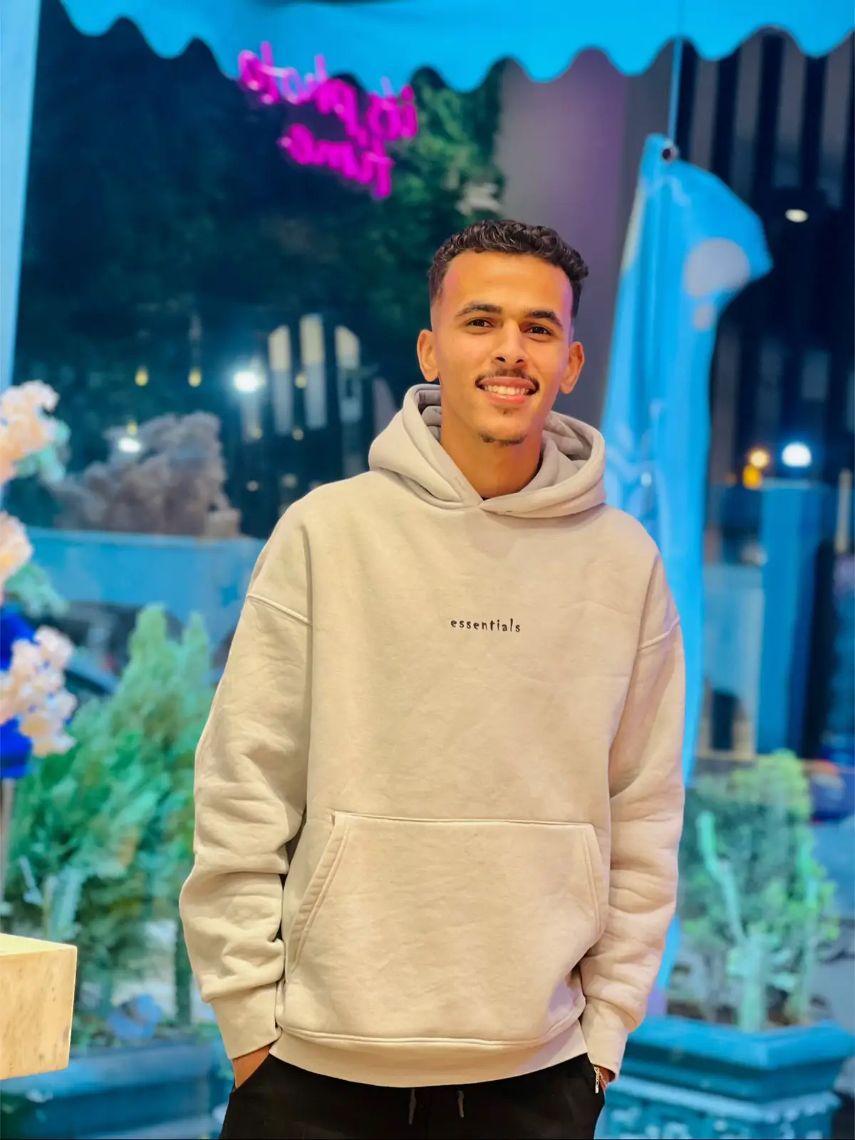 هوا قلبي!❤️‍🩹🫶🏻#قلبي_اطمأن #الحب❤️ #اطمان_قلبي #مستقبلي #fypシ #libay🇱🇾 #fyppppppppppppppppppppppppppppppppppp #اكسبلورexplore #اجخره_الوحات_ليبيا_جنوب_الشرقي 