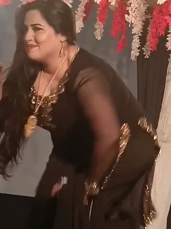 #hotvideox1 #poshtosong #localdance #newsong #hot 
