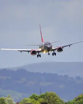 Another STORMY landing! ✈️🔊