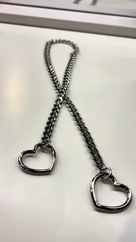#alttok #alttiktok #necklace #fypシ #alternativefashion #alttiktokshop #elderemo #goth #emo 