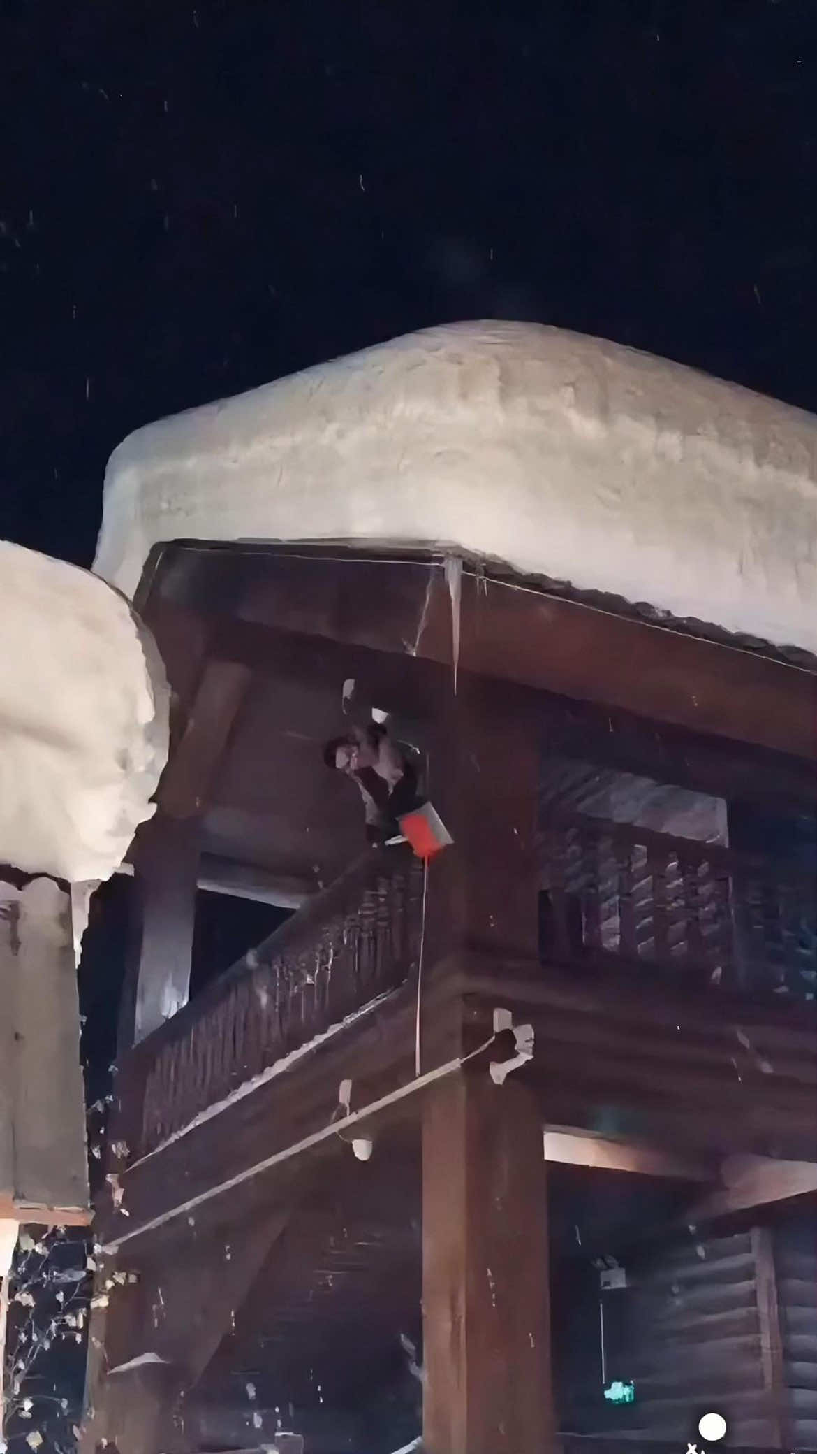 Satisfactory snow removal #satisfying #snow #asmr #fyp #oddlysatisfying 