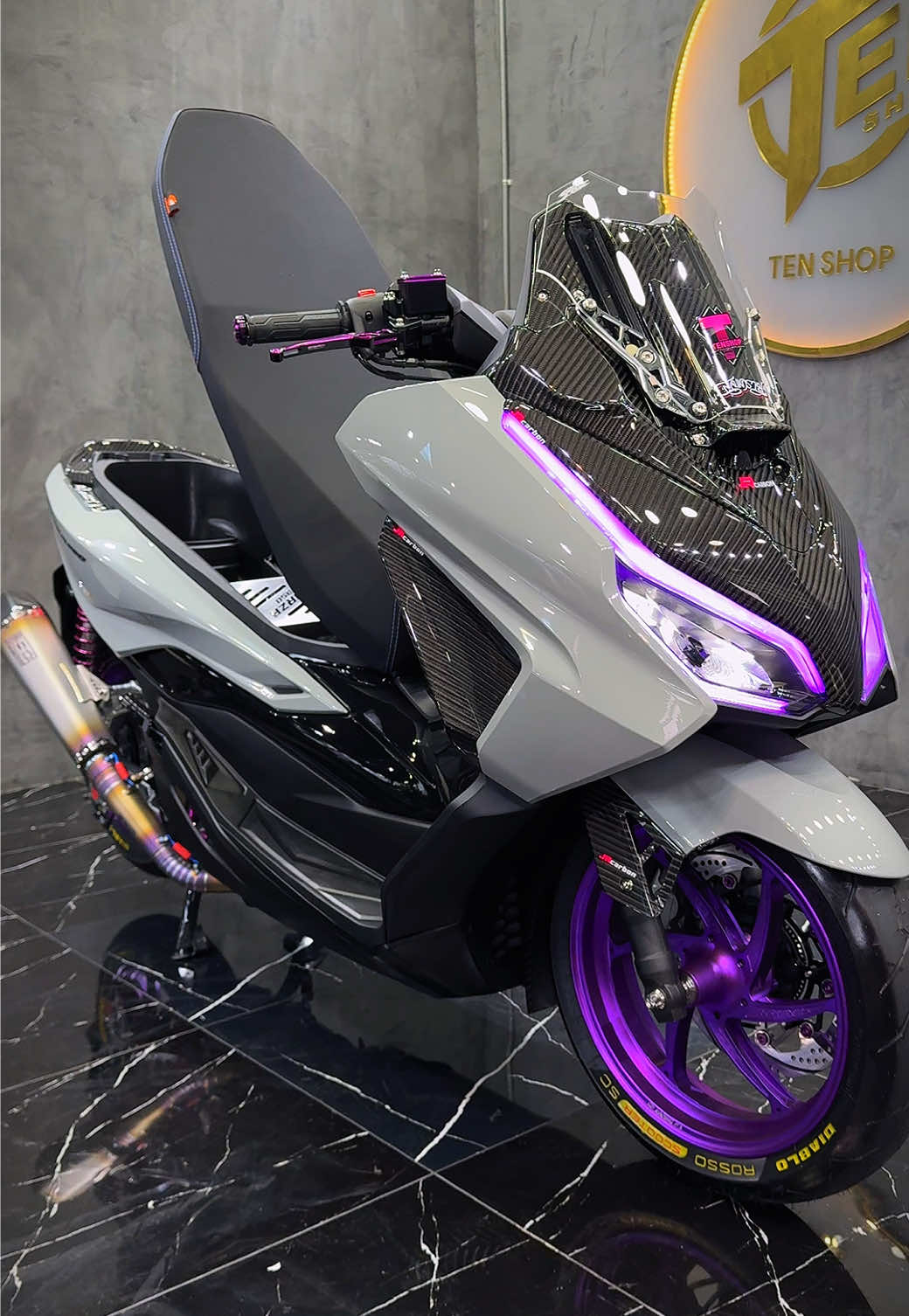 หล่อกลับจันทบุรี #สจแคราย #Tenshop #JRcarbon #scmoto #ออกรถมือ1พร้อมจัดสภาพ #forza350 #ฟรอซ่าแต่งสวย 
