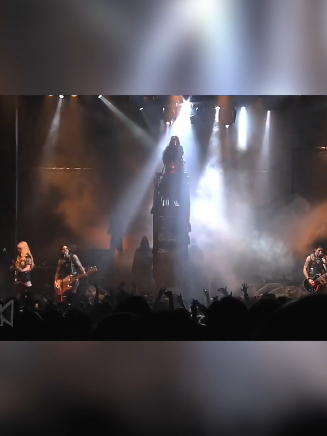 Love me! #alicecooper #livemusic #rock