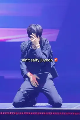 juyeon's dancing is just too good 🧎‍♀️ he owned aint salty #juyeon #theboyz #tbz #주연 #더보이즈 #fyp #foryou #kpop 