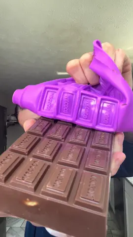 #mrcoco #dubai #dubaichocolate #jumbodubaichocolatebar #dubaitiktok 