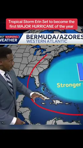 Replying to @Fredster filmed last night while this feature had yet to be given its storm name. But the intensification and process remains spot on for #TropicalStormErin #hurricaneErin #hurricaneSeason #tropicalStorm #weather 