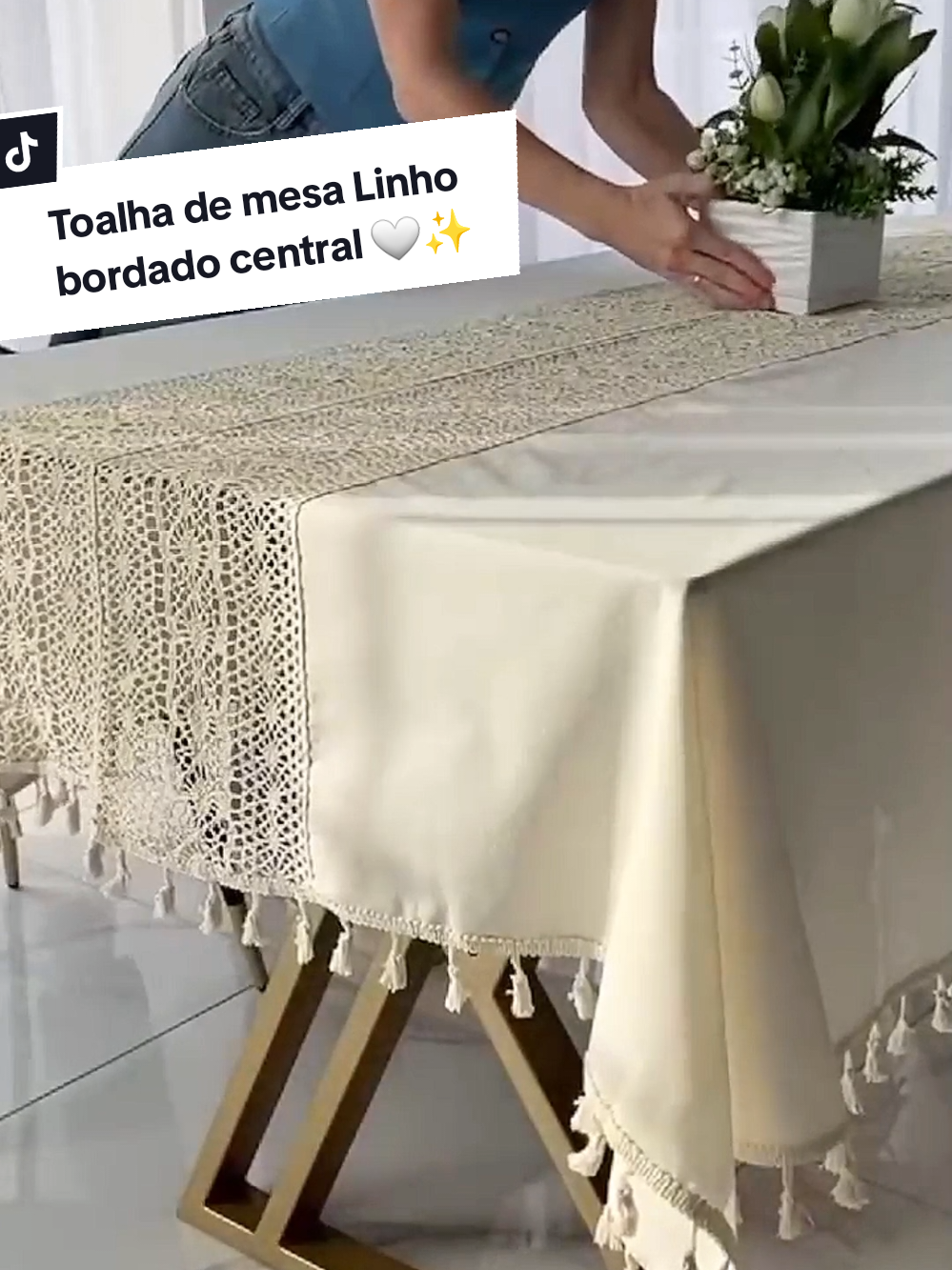 Toalha em Linho Bordada da shopee ID - BLH-KTH-QGR #linho #mesaposta #enxoval #enxovalcasanova #donadecasa #toalhademesa #enxovaldecasa 
