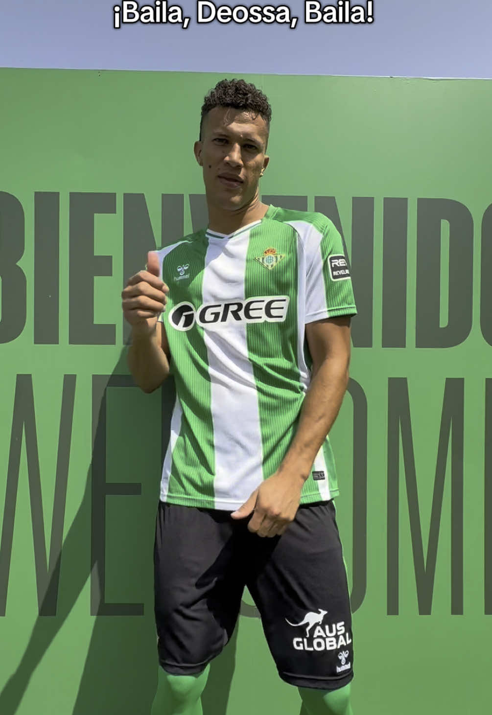 ¡BAILA, DEOSSA, BAILA! 🕺🇨🇴 #RealBetis #DeportesEnTikTok #tiktokfootballacademy #NelsonDeossa #Deossa #footballtiktok 
