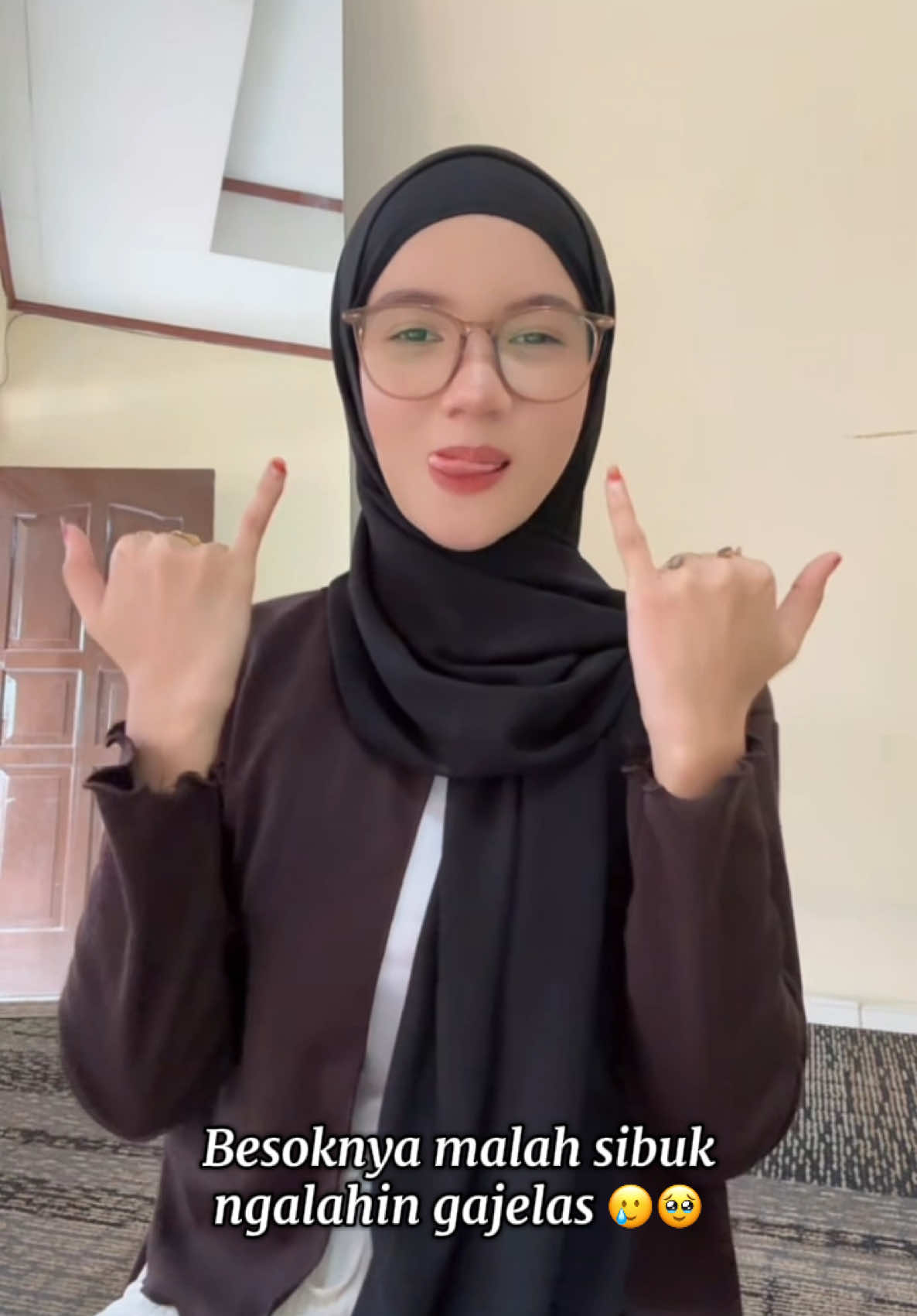 Ada ajaa gebrakannya 🥲🙄 #affiliatetiktok #affiliatemarketing #fyp #videoviral #affiliatepartner 