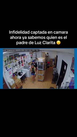 Me pueden decir si miran lo mismo que yo ? @Angel Velasquez @NICOLLES_OFICIAL @NICOLLES OFICIAL 