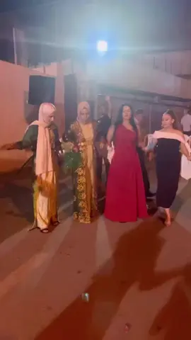 Bizim üzüntümüz bir halaya bakar kırmızı çizgimiz 😁