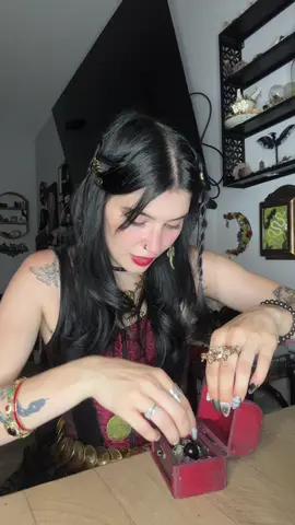 Now this is my kind of treasure box 😝 #jewelrytiktok #foryewwww #trendingvideo #fypシ゚viral #mysteryjewlerygirl #supportsmallbusiness #crystals #mysterybox #accessories #jewleryhaul #mystery #jewelry #jar #alttiktok #crystalsoftiktok #handmadejewelry #unboxing #altgirl #alternative #freepalestine 